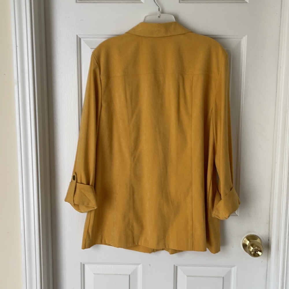 Jacket - Picture 2 of 3